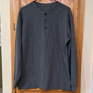 Men's LL Bean Gray Waffle-Knit Henley Shirt - Size Medium Tall